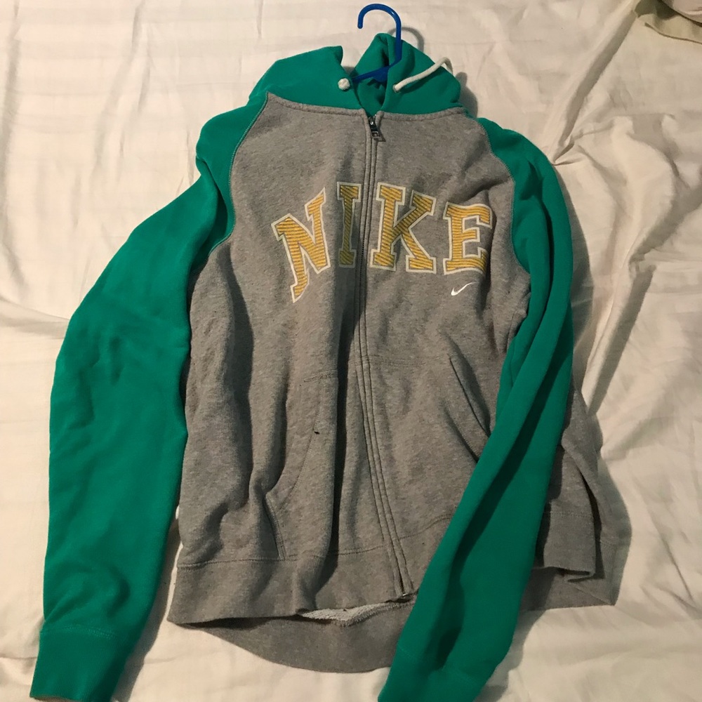 Nike raglan zipup hoodie